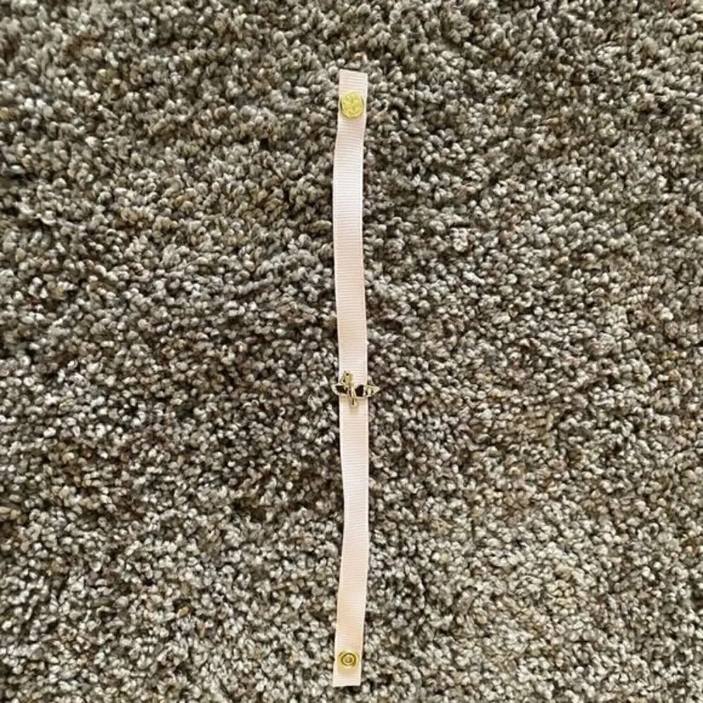 TORY Burch Love Relentlessly Ribbon Bracelet !